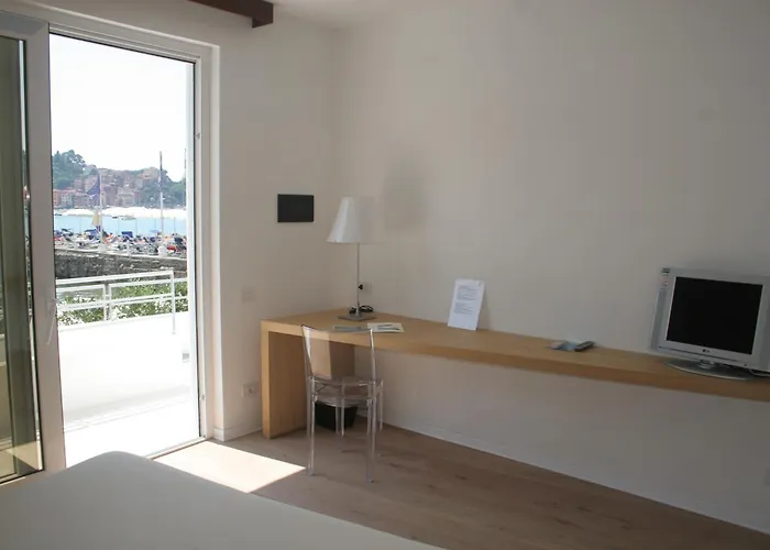 Piccolo Del Lido Lerici