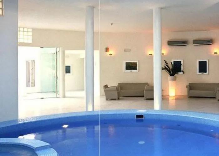 Piccolo Del Lido 4*