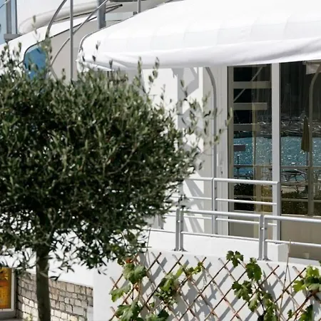 מלון Piccolo Del Lido 4*